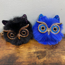 Load image into Gallery viewer, Keychain - Fuzzy Owl Pom Pom
