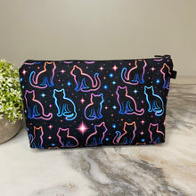 Load image into Gallery viewer, Pouch - Neon Cat Outline
