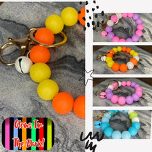 Load image into Gallery viewer, Silicone Bracelet Keychain - Glow In The Dark
