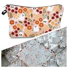 Load image into Gallery viewer, Pouch &amp; Sticky Note Set - Floral Ghost
