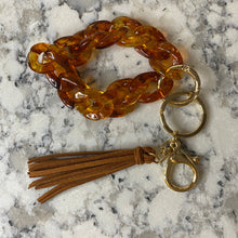 Load image into Gallery viewer, Keychain- Link Bracelet With Tassel
