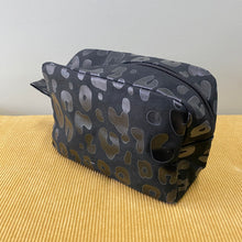 Load image into Gallery viewer, Pouch - Stand Up Zip - Black Leopard
