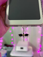 Load image into Gallery viewer, Tairn and Andarna Dust Plug USB-C Hook
